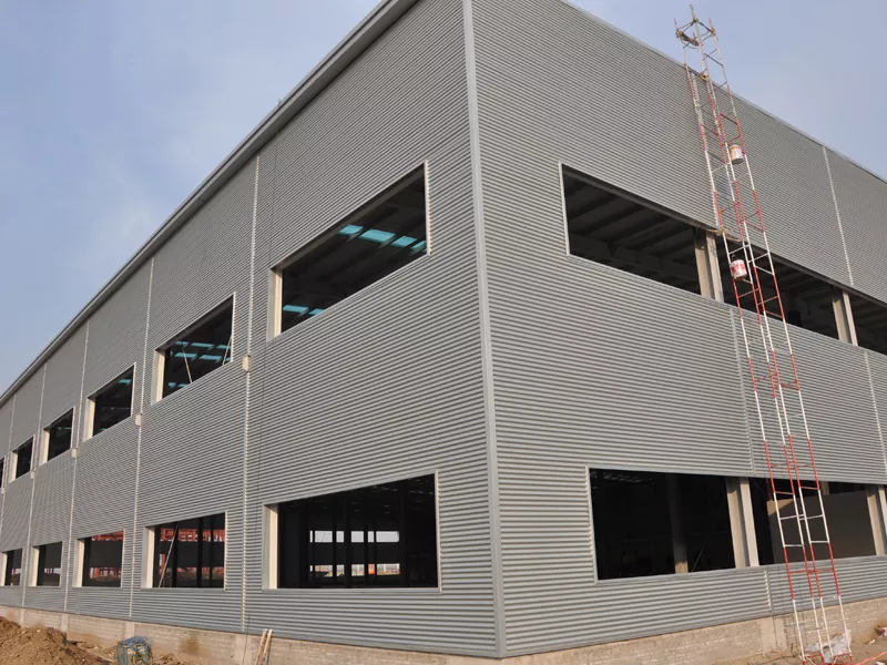 Edificio de almacén de metal prefabricado