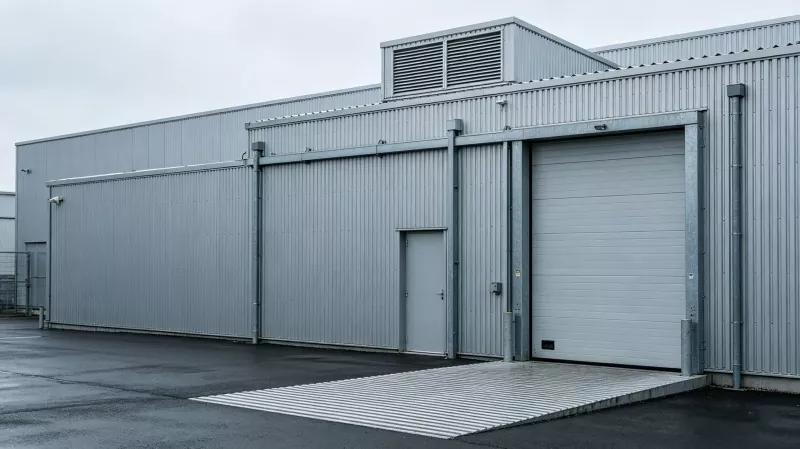Construcción de almacén refrigerado de acero