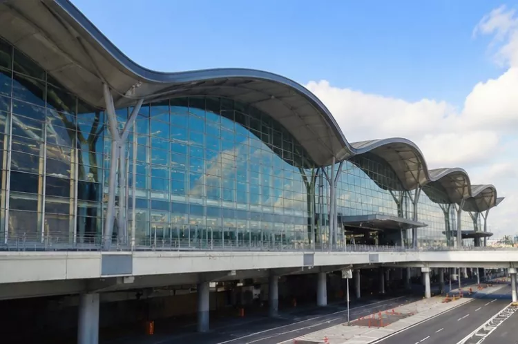 Construcción de terminales de cruceros con estructura de acero